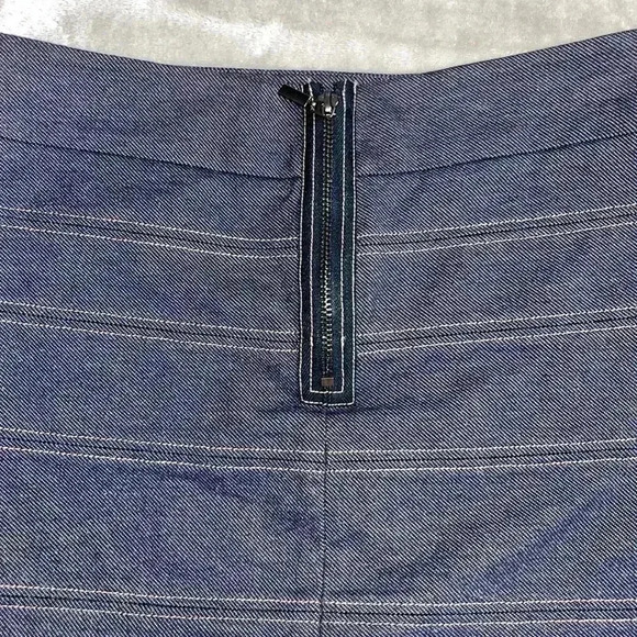 BCBGeneration Stretch Denim Mini Skirt Size 4 - Picture 6 of 10